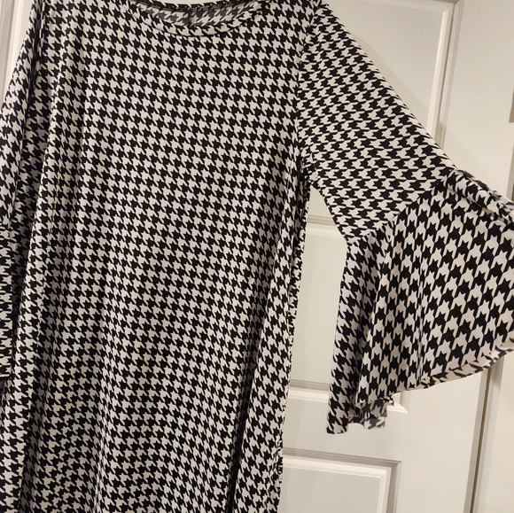 Tunic - Picture 2 of 2